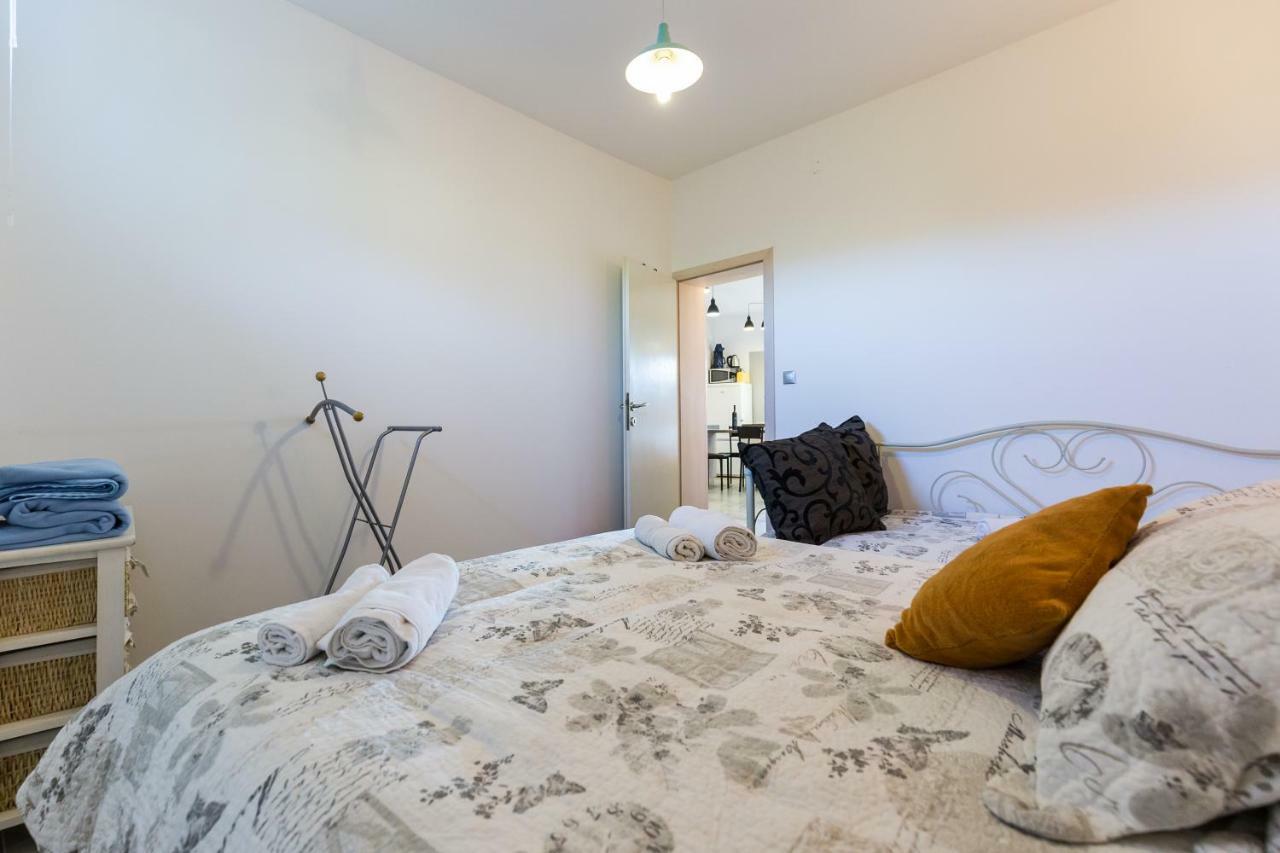 Apartments Karla & Marija ペトルチャネ エクステリア 写真